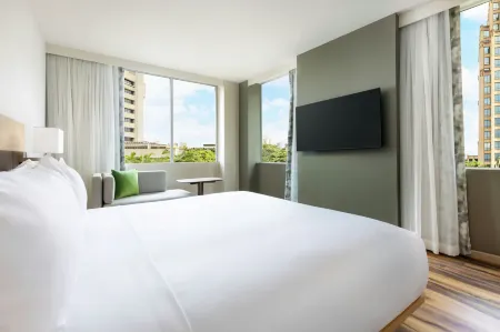 AC Hotel Honolulu Отели рядом с достопримечательностью «Kahaluʻu Community Park»