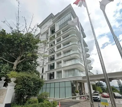 아스카라 바이 코지스테이 - 치움불레윗  호텔