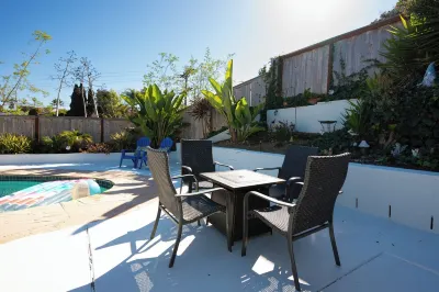 Private Peaceful Oasis with Pool/Patio/BBQ/Firepit Entire House 5mins from beach