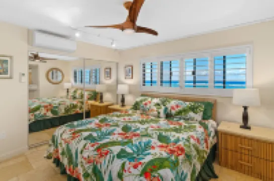 Kuhio Shores Oceanfront Corner Unit