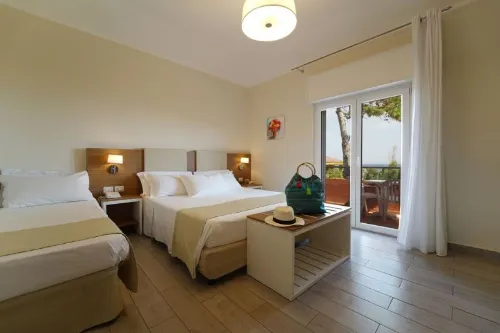 Casarossa Hotel Residence & Beauty 克羅託內住宿飯店