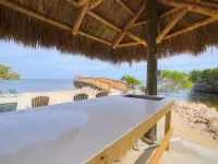 Top Floor unit with a ocean view!!!     PRIVATELY OWNED