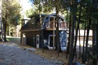 Beautiful Vacation Home On Lake Huron - WiFi, Beach Fire Pit, Bridge View Hotels near Voyageur Trading Post
