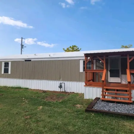 Georgie's Getaway! Beautiful stay on 6 acres just minutes from the lakeside
