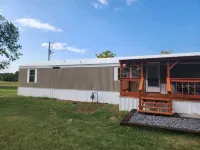 Georgie's Getaway!  Beautiful stay on 6 acres just minutes from the lakeside