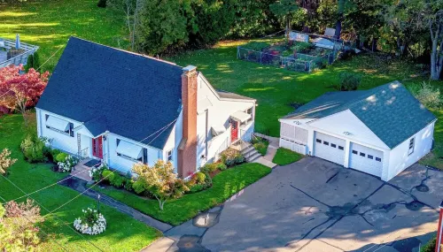 Family Stays: Middletown, CT