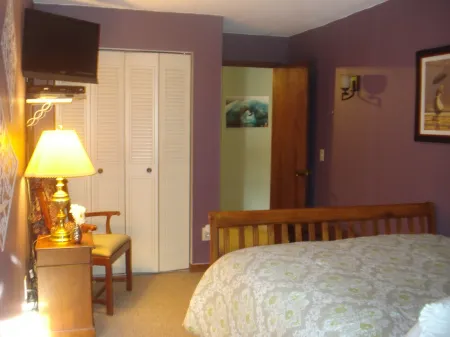 Killington Mountain Ski resort five minutes away