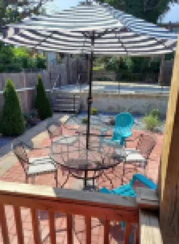 Luxurious, ideal for large groups, and two families + free parking Hotels near Benning Park
