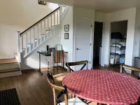 Fern CreekConvenient location w/ spectacular views!