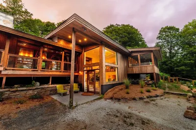 BRIDGEWATER RETREAT