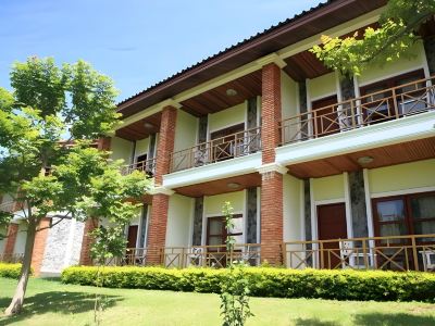 Vansana Plain of Jars Hotel