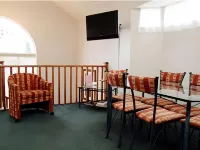Barclay Motel