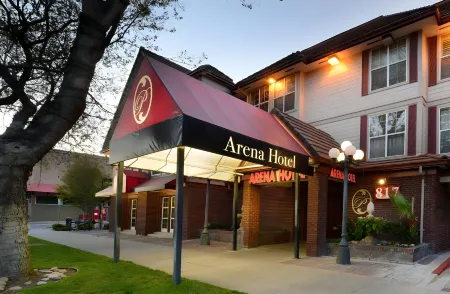 Arena Hotel