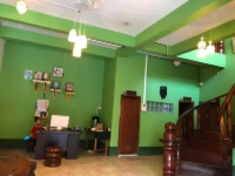 Phonemany Guesthouse Hotels in Pakbeng
