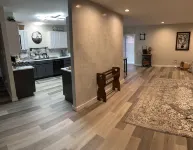 Quiet Oasis in Central Eureka with Wi-Fi, Tempur-Pedic Bed, Garage & EV Charger