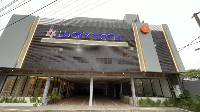 Lucky Hotel by Surya Group Hotel dekat KUA Kecamatan Wirosari