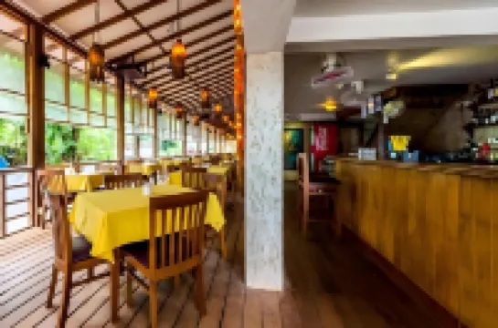 De Baga Deck Comforts