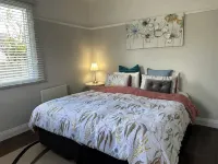 Daisy Cottage on Duke Hotels in Yarram