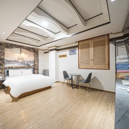 Pochoen the Dream Hotel