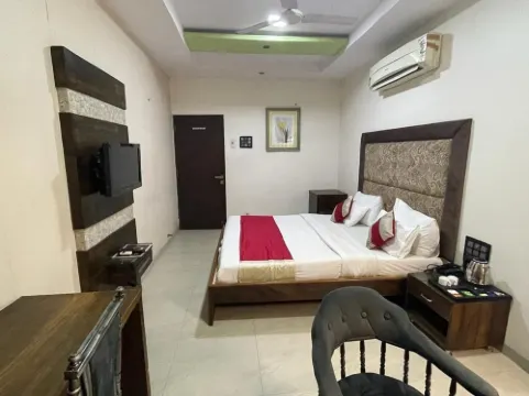 Hotel Ranjeet Akola Hotels in Akola