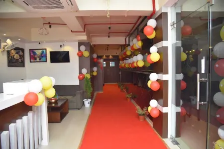 Hotel Crown Castle Отели в г. Городской округ Камруп