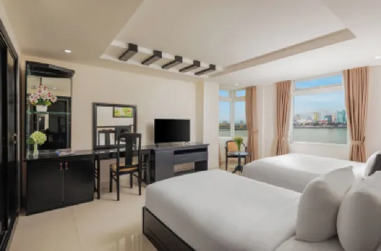 Kay Hotel Da Nang - Near Dragon Bridge Hotels near Han River