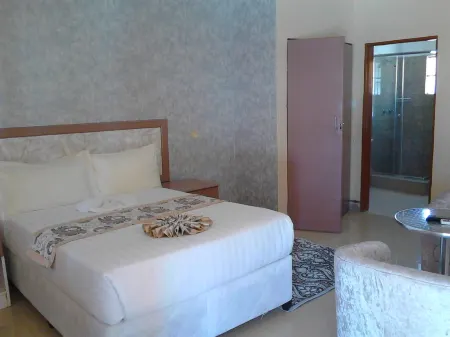 Pacific Conqueror Self Catering Units Отели рядом с достопримечательностью «Maun Rest Camp»