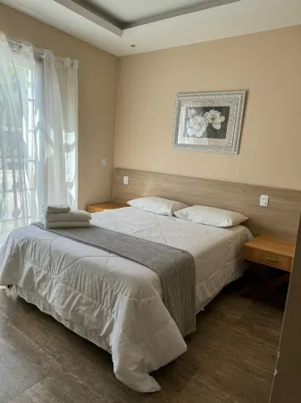 Pousada Crystal Palace Отели рядом с достопримечательностью «Palácio Rio Negro»