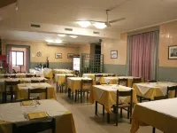 Hotel Fina Hotels in Taizzano