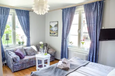 Park Hotell Hotels near Varvsbergets Hoppbackar Utsikt