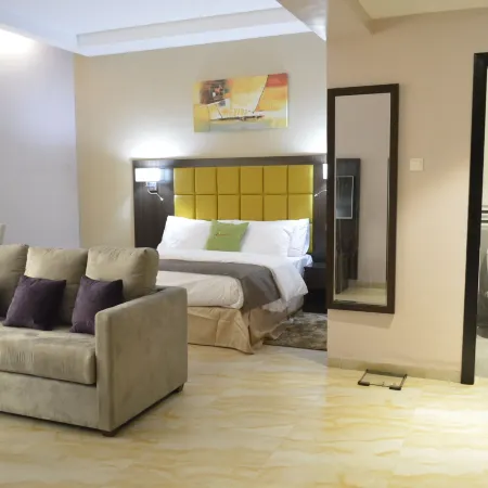 De Santos Hotel Awka