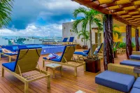 Lunada Condo by Bvr