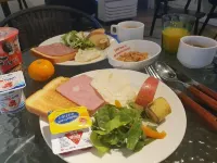 Vallas Hotel & Guest House - breakfast