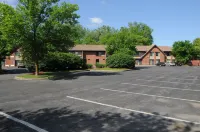 Quality Inn Ithaca - University Area - parking