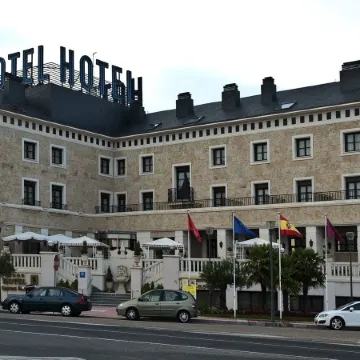 Hotel Conde Ansúrez Отели в г. Кампинья дель Писуэрга