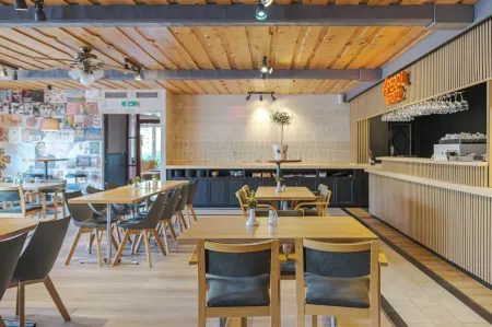 Jämtkrogen Hotell Отели в г. коммуна Брекке