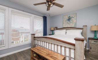Ocean View Optional Golf Cart Sleeps 6