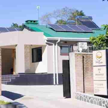 Travelodge Hotel Exterior