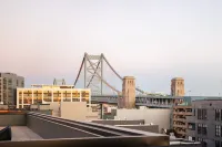 Sosuite 1BR Apt w W D Shared Roofdeck