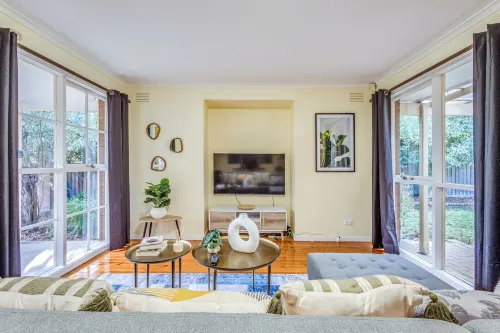 Stayau Cozy Family Comfort Vibrant Wifi 5BRM Glen - Homestays