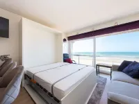 Lovely Apartment with Sea-Views Hotels near Residence Park Cosmos - B.V.B.A. Luna