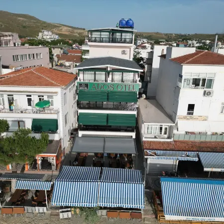 Ados Otel