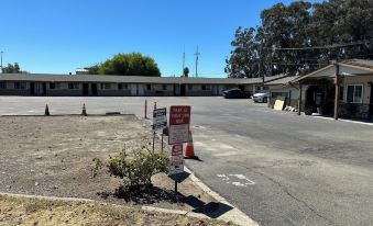 Sands Motel