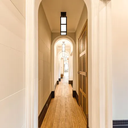 City Luxury: 3Br, Prime Location
