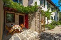 อากริทูริสโม วิลลา อูลิเวลโล อิน เคียนติ