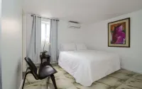 Pulse Rooms at Trafalgar Các khách sạn ở Kingston