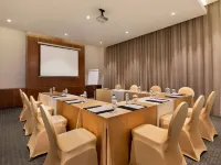 Ramada by Wyndham Dubai Barsha Heights Hotels near Barsha Heights (Tecom)