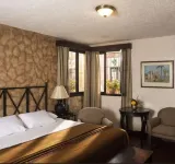 Villa Colonial Hotels in Антиґуа