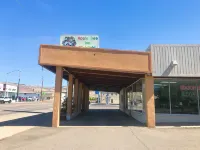 Appletree Inn Hotels in Richfield