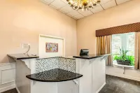 Econo Lodge Inn & Suites Radford-Blacksburg Area Hotels in Radford